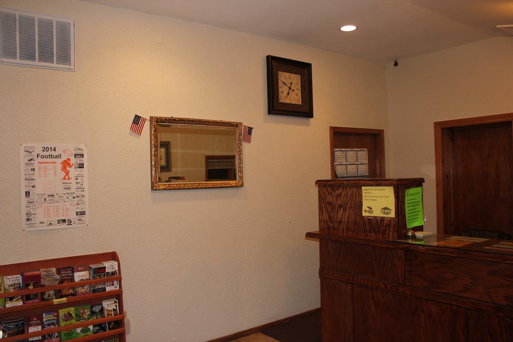 Oak Hill Inn And Suites Tahlequah Esterno foto