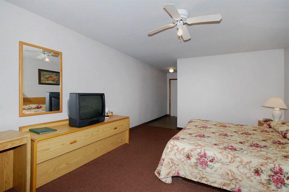 Oak Hill Inn And Suites Tahlequah Esterno foto