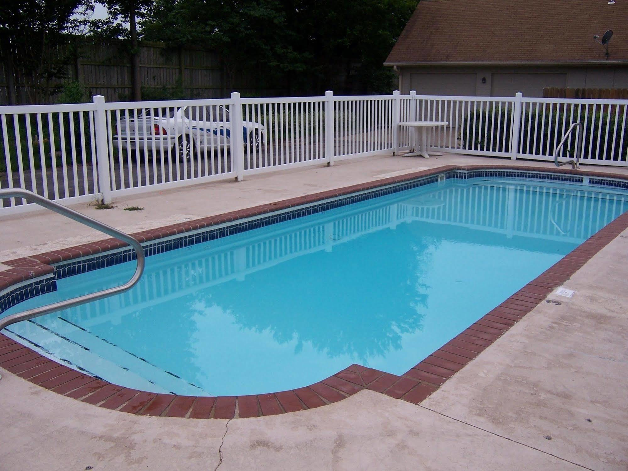 Oak Hill Inn And Suites Tahlequah Servizi foto