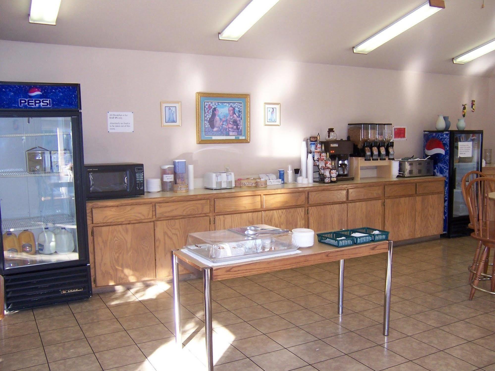 Oak Hill Inn And Suites Tahlequah Interno foto