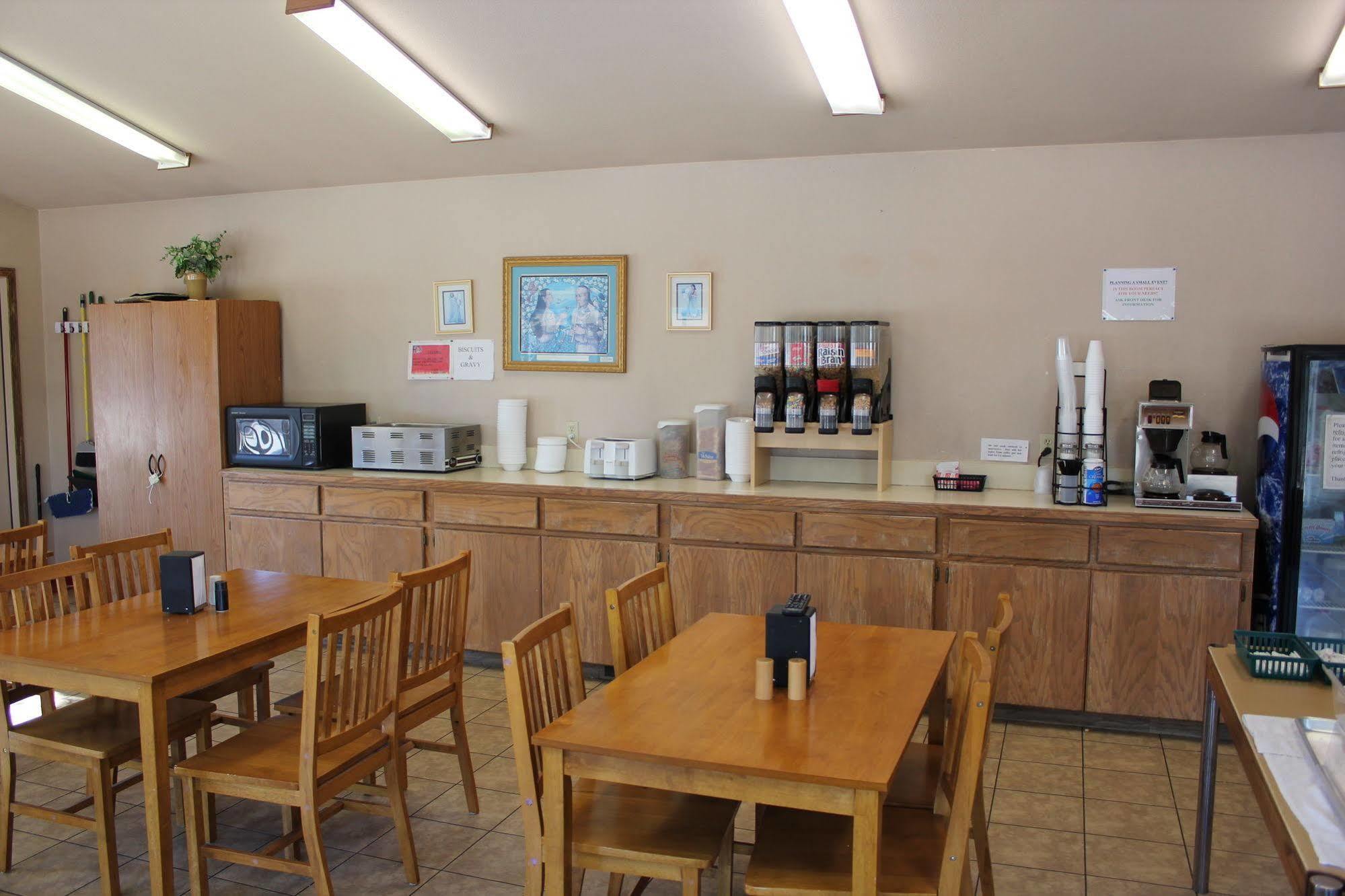 Oak Hill Inn And Suites Tahlequah Esterno foto